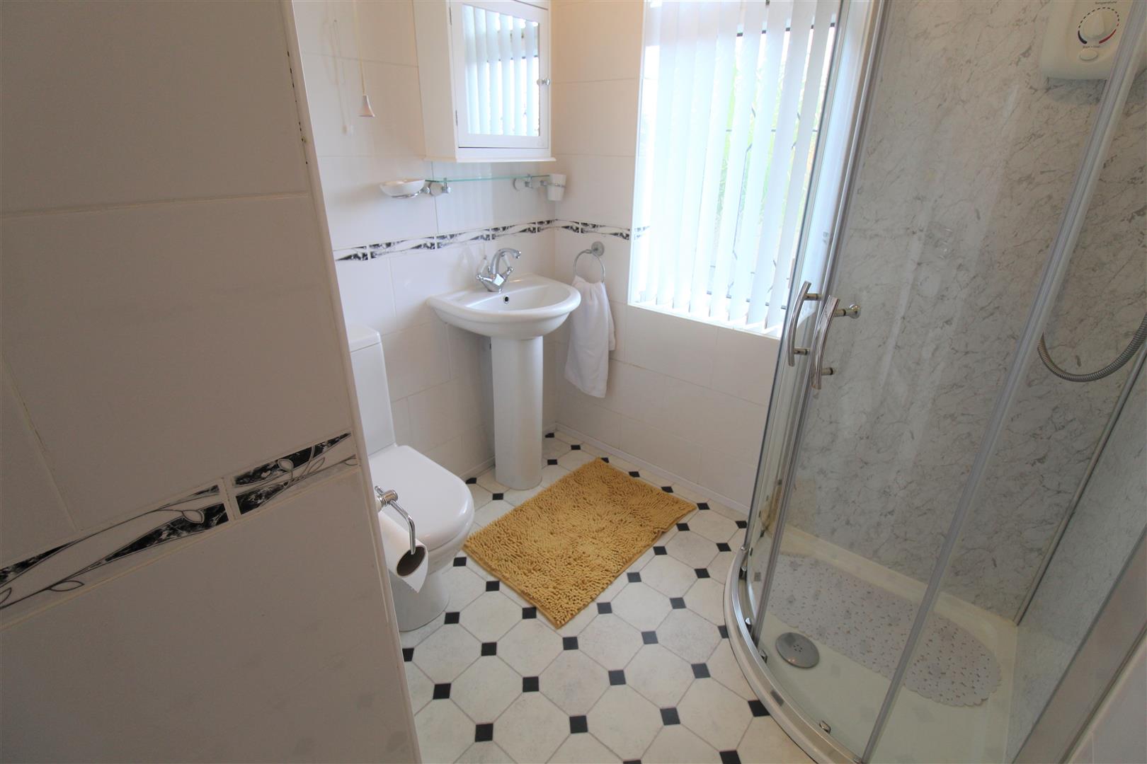 Holdcroft Road, Bucknall, Stoke-On-Trent